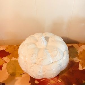 Pumpkin treat dish or serving bowl.